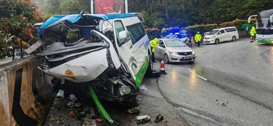 Six dead in Genting Highlands after accident involving tourist van
