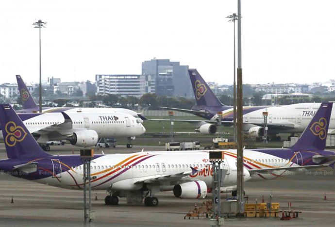 THAI flight attendants penalised for not collecting food trays