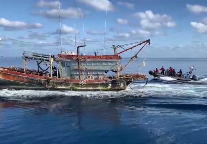 2 Vietnamese trawlers, 11 crewmen seized off Songkhla