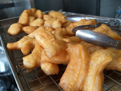 Bad news for fans of fried dough, Thai tea