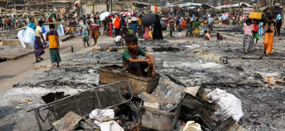 Bangladesh panel says fire at Rohingya camps 'planned sabotage’