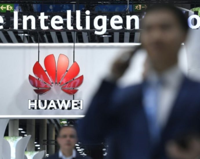 Chinese phone makers emerge from Huawei’s shadow