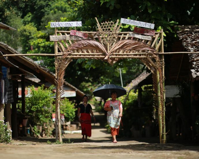 Huay Pu Keng village, Koh Mak win German travel awards