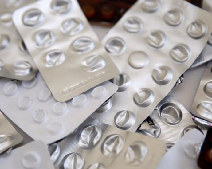 India cancels licences of some drug firms in crackdown on fake products, says source