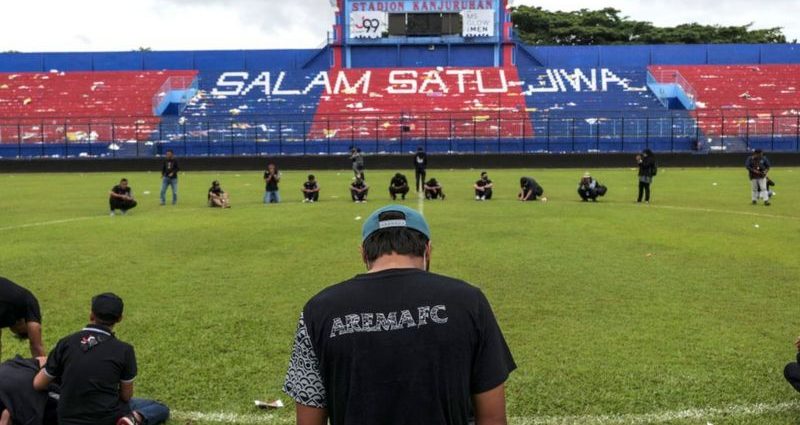 Indonesia football crush: Two jailed over Kanjuruhan stadium deaths