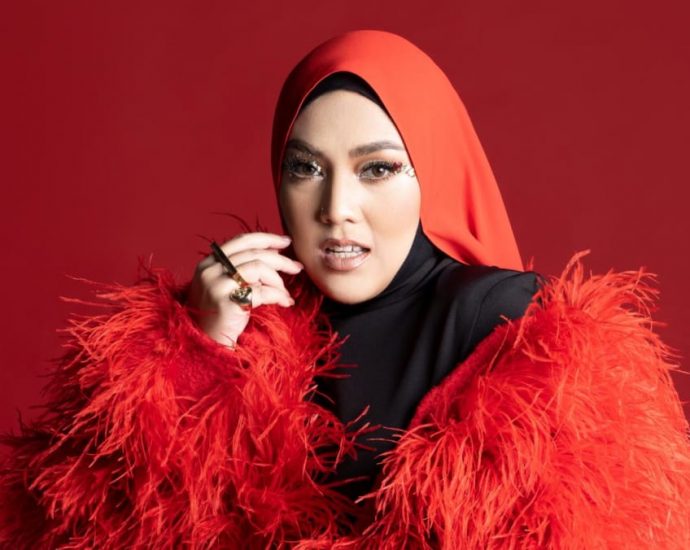 Multilingual Malaysian songstress Shila Amzah to perform in Singapore