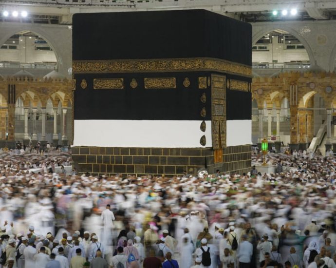 Pilgrimage tour prices soar as demand surges for Umrah trips during Ramadan