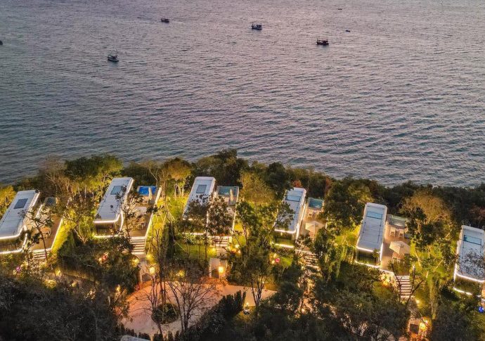 Sattahip resort ‘acquired land from former politician’