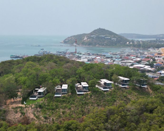 Sattahip resort closed pending encroachment probe