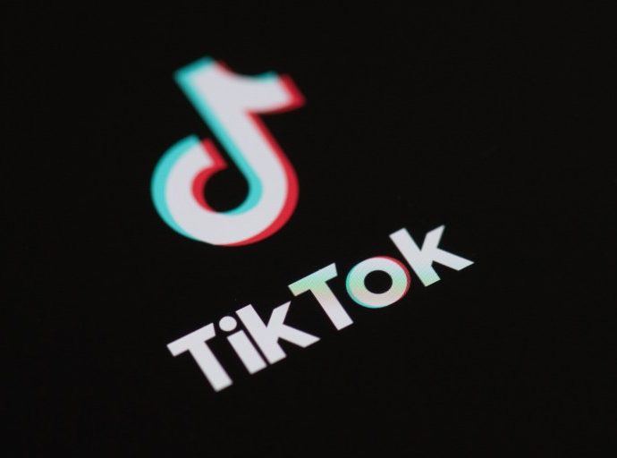 Should the US ban TikTok? Can it?