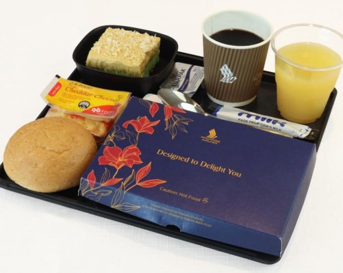 SIA to ‘take on board customer feedback’ after paper serviceware trial sparks criticism