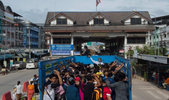 Tak border crossing shut after Myanmar clash