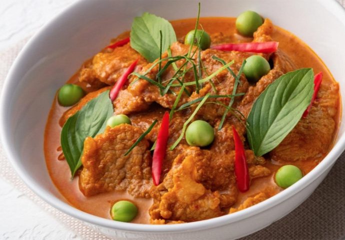 Traders eye Thai curry drawcard