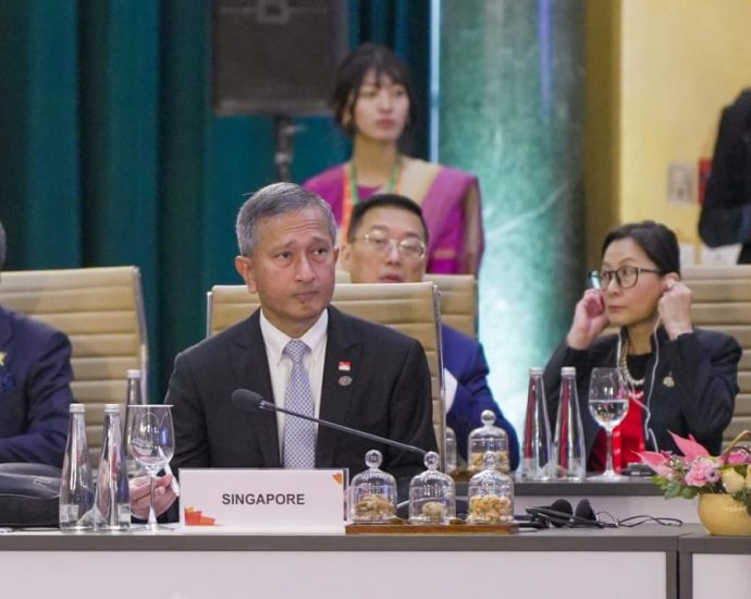 US, China need to engage ‘intensively and comprehensively’ to de-escalate tensions: Vivian Balakrishnan