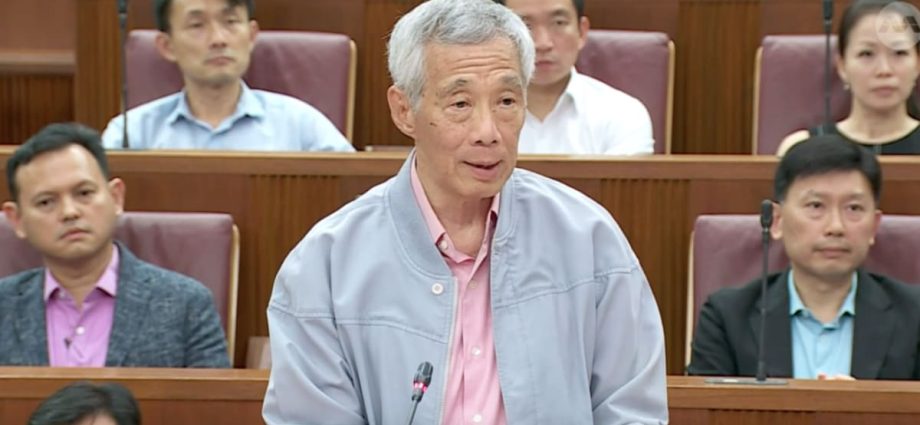 4G leaders need support from every Singaporean in increasingly troubled world: PM Lee