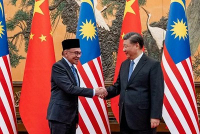 Anwar’s nonalignment pays off big in Beijing