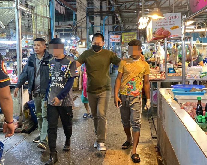 Illegal migrants caught at Pattaya market