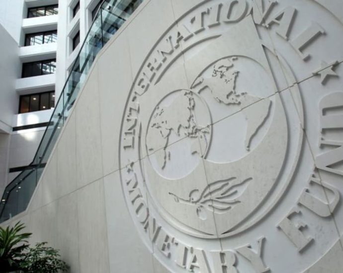 IMF urges Asia to keep monetary policy tighter for longer