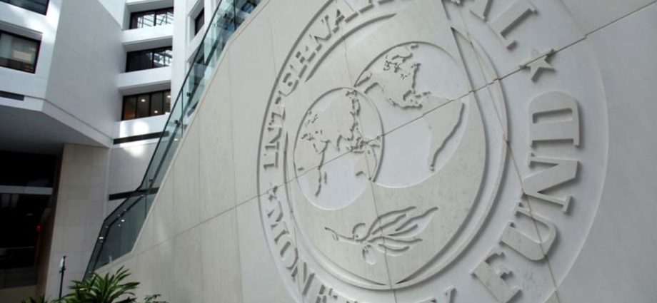 IMF urges Asia to keep monetary policy tighter for longer