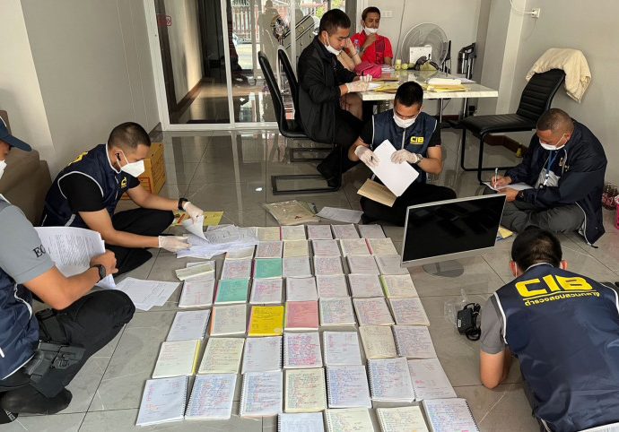 Loan sharks arrested for 304% annual interest money lending