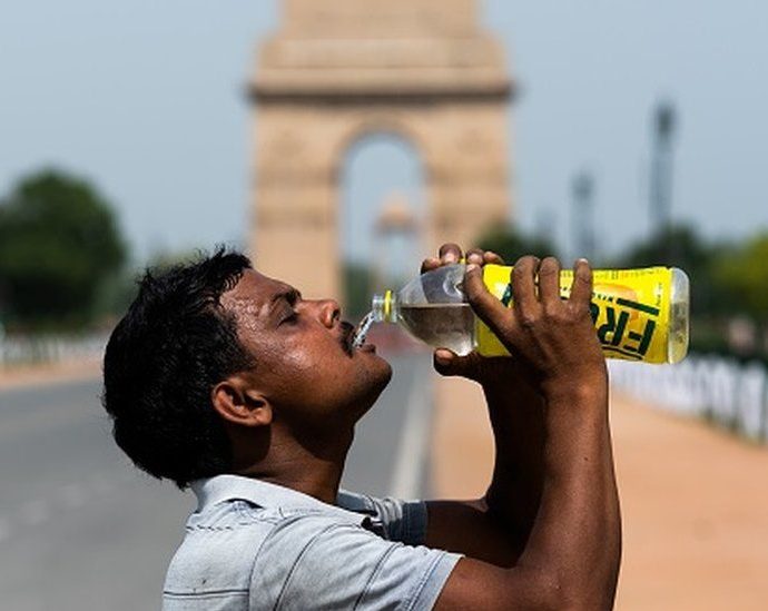 Maharashtra: Eleven die of heatstroke at Indian award event