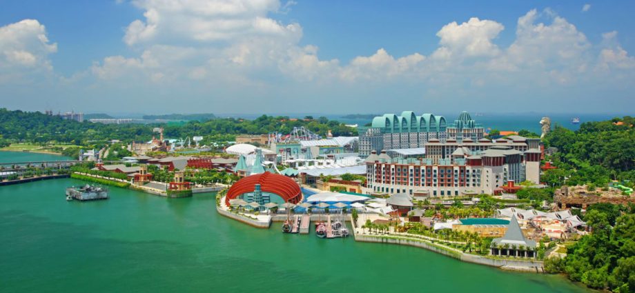 Man accused of molesting two 15-year-old girls in Sentosa wave pool