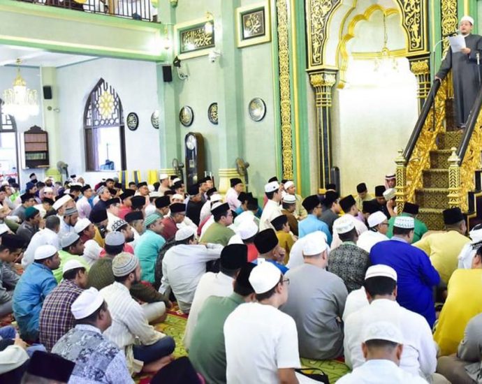 ‘Not obligatory’ for countries to follow each other in determining start of Islamic calendar: MUIS