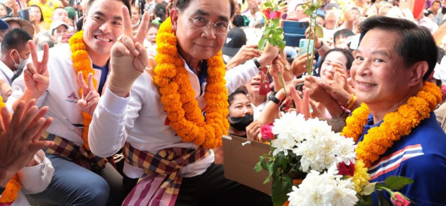 Prayut urges Trang to vote UTN so he can ‘return’