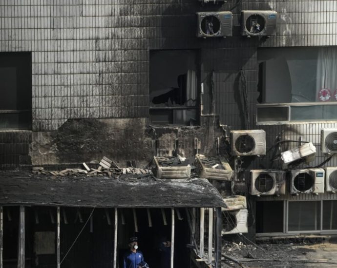 Probe underway after Beijing hospital fire kills dozens