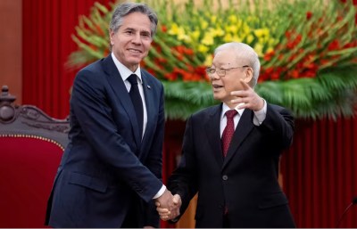 Savvy Vietnam in a New Cold War sweet spot