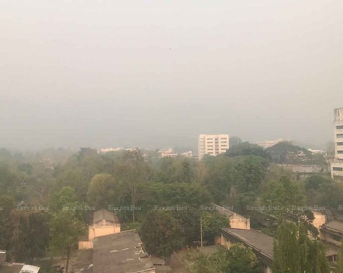 Thick smog chokes North, upper Northeast