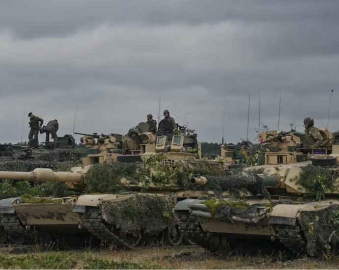 US, UK and German tanks not built for Ukraine war