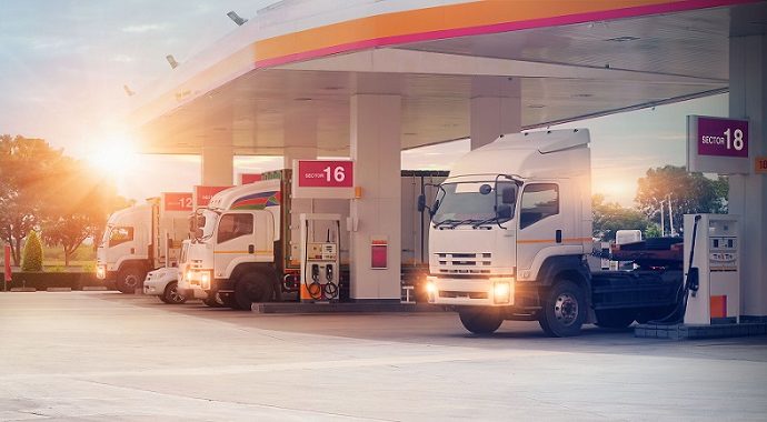 Using telematics to optimise fuel efficiency and reduce costs in fleet management Â 