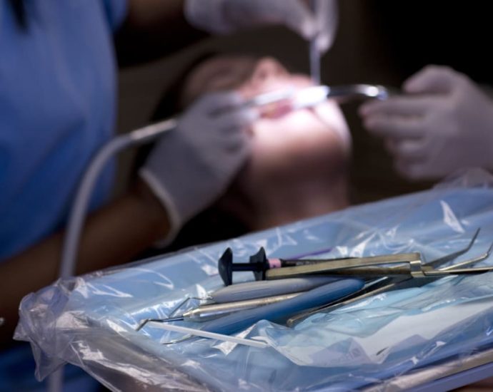 Woman fails in lawsuits against surgeons for jaw surgeries, tried to claim S.6m in lost income