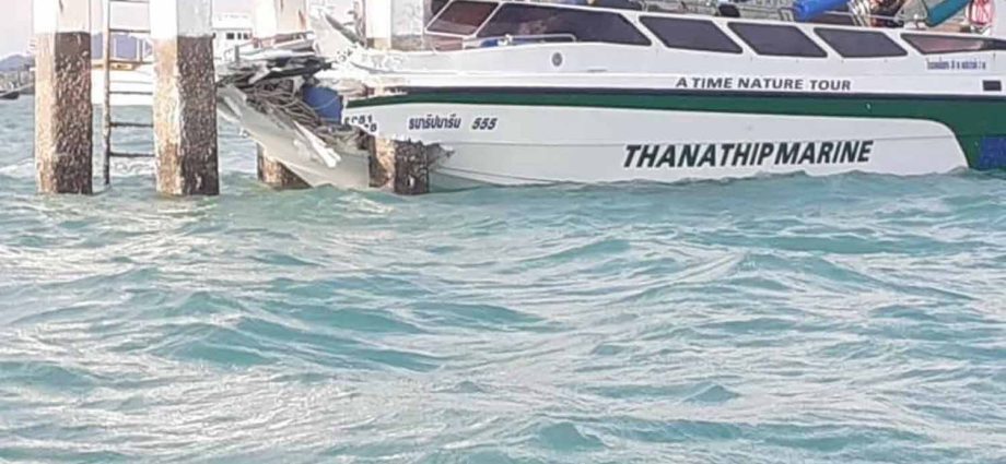 35 people hurt in Phuket speedboat crash