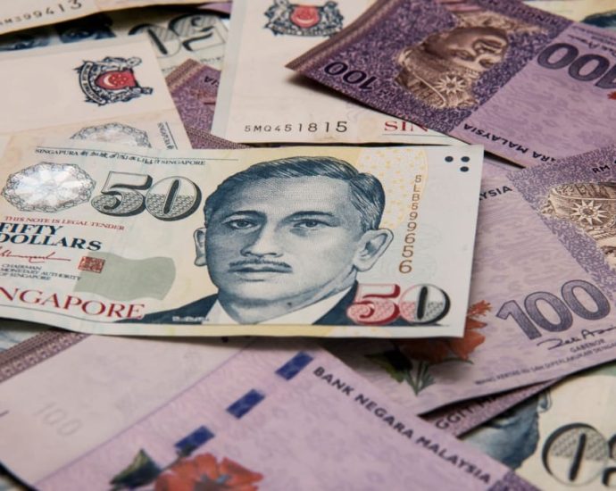 CNA Explains: Why did the Singapore dollar hit an all-time high against the Malaysian ringgit?