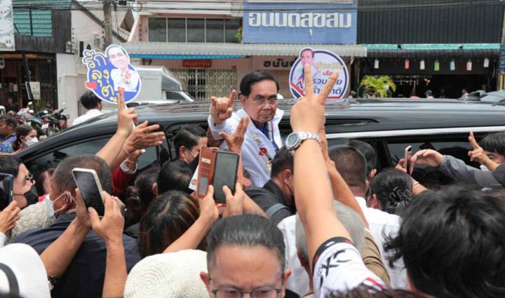 Don’t mess with lese majeste law: Prayut