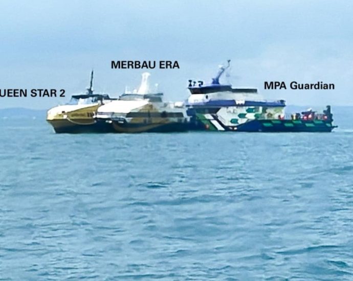 Fire broke out on Singapore-Batam passenger ferry off Kusu Island, no injuries reported