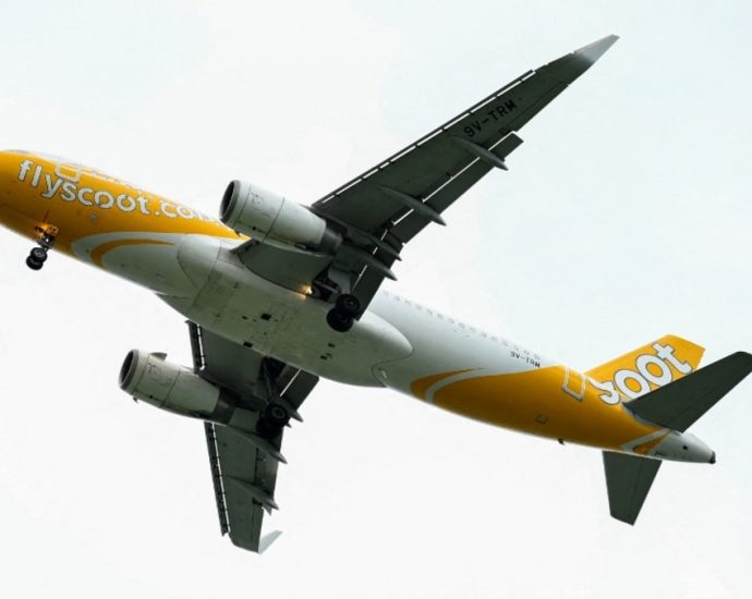 SIAâs budget airline Scoot to give bonus of about 6 months to eligible employees