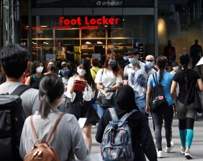 Singapore’s COVID-19 wave past its peak, cases fall to 3,000 per day: Ong Ye Kung