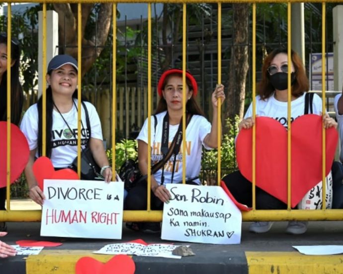 ‘We want to be free’: Filipinos demand right to divorce