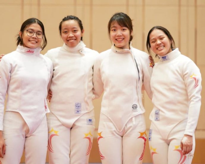 Women's epee team wins Singapore's 7th fencing gold in best SEA Games showing