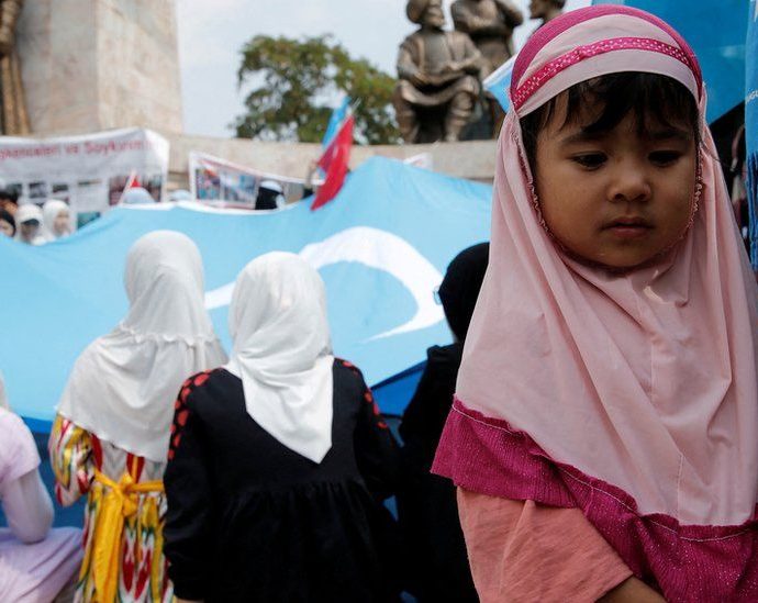 Yunnan protest: Mosque closure sees clashes with security forces