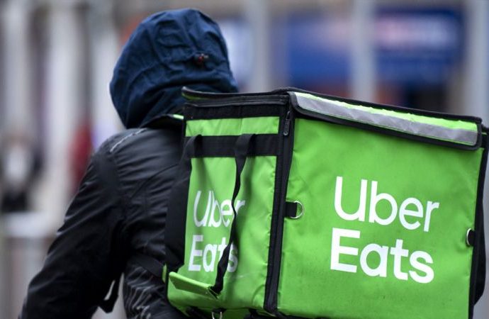 Grab: Southeast Asia’s leading ride-hailing firm cuts 1,000 jobs