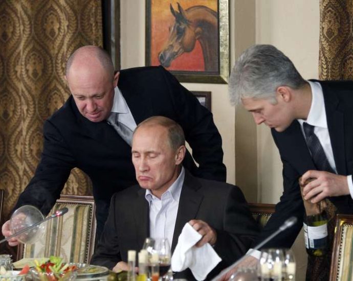 How a one-time food caterer became Putinâs biggest threat