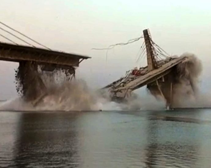India suspension bridge collapses for a second time