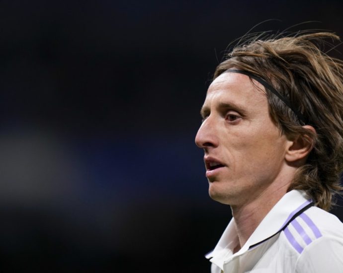 Modric, Lloris among ‘more than 10’ Saudi targets: Source