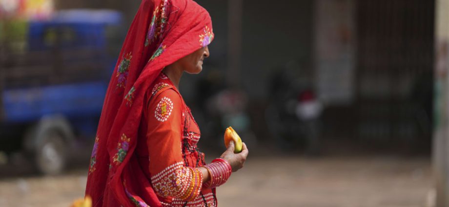 Nearly 100 die as India struggles with a sweltering heatwave in 2 most populous states