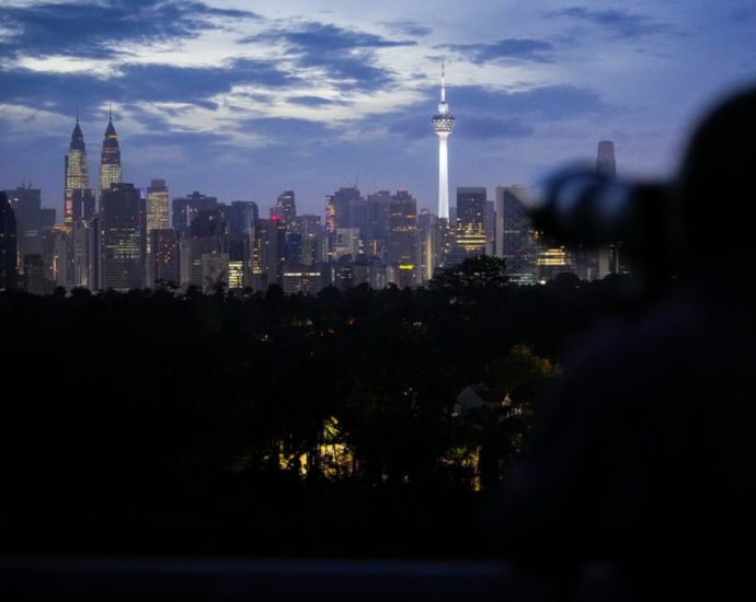 No quick fixes to the despair in Malaysian stock and currency markets