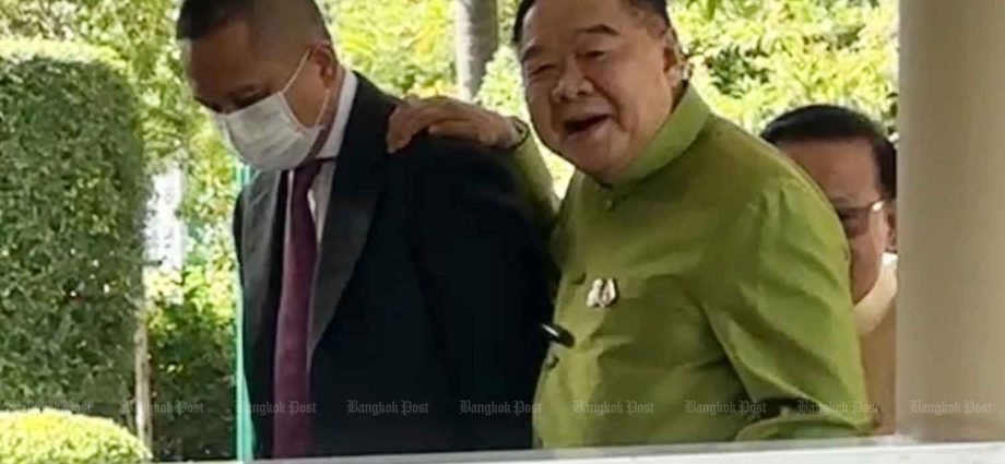 Prawit doesn't rule out being nominated for PM